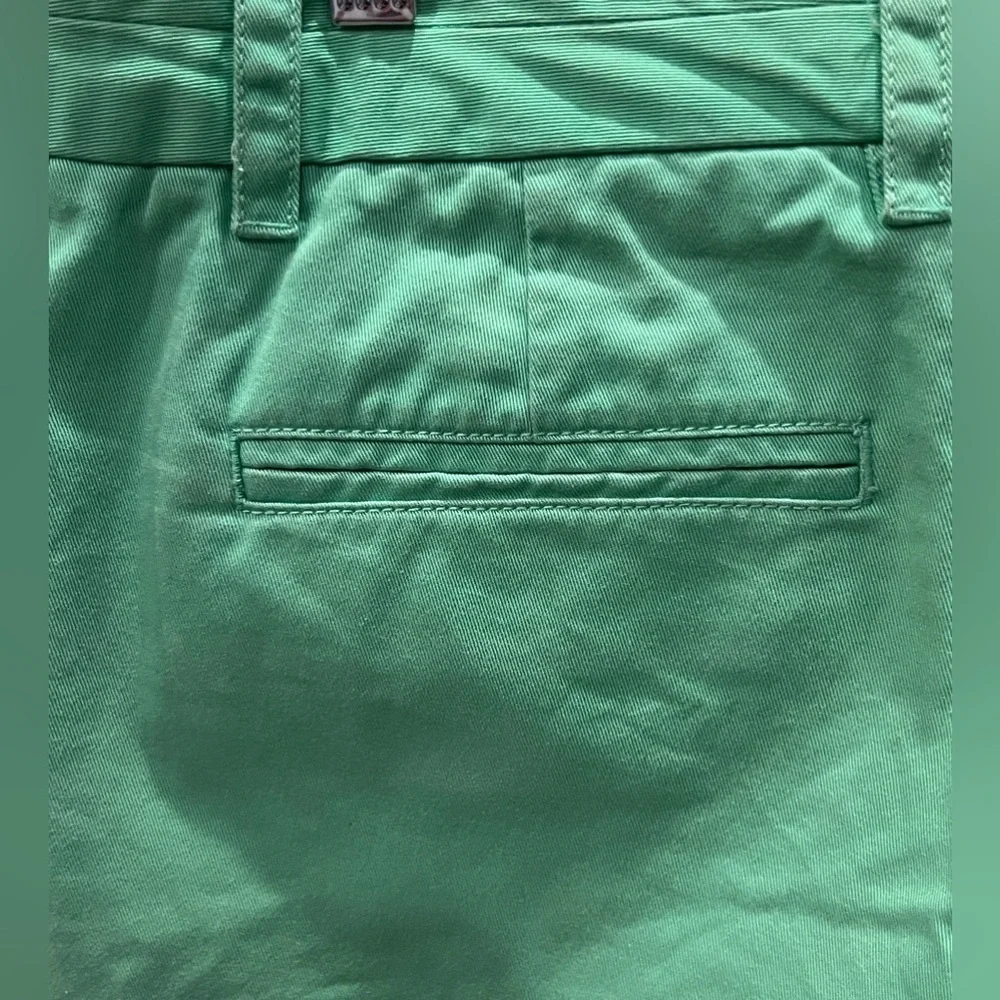 J Crew Size 8 Chino green cotton shorts